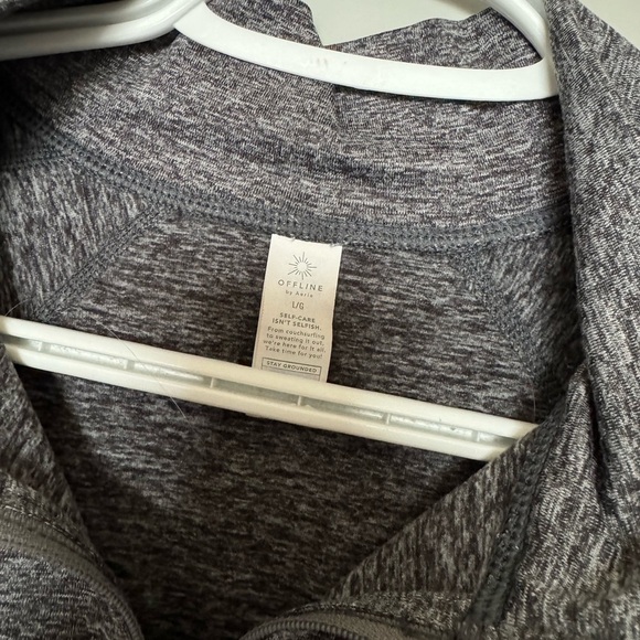 Offline by Aerie Warm Up Quarter Zip - Picture 3 of 4
